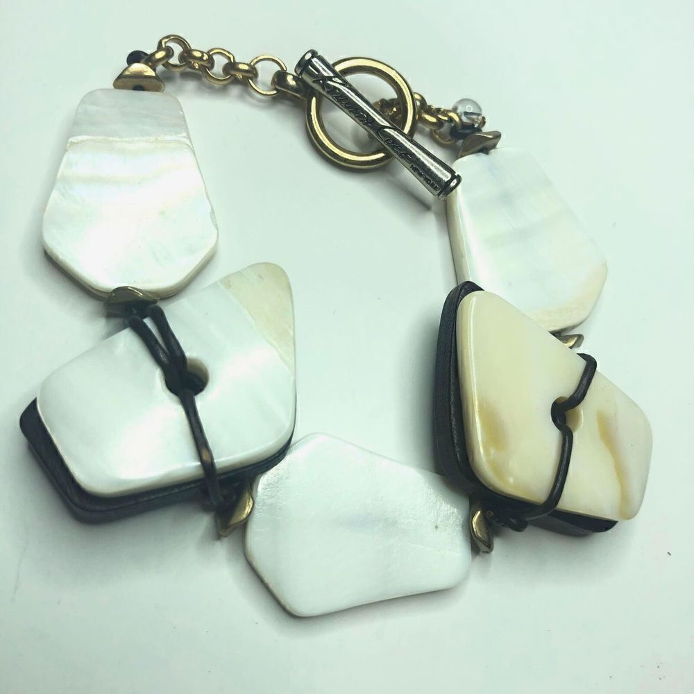 234 Kenneth Cole shell & wood goldtone boho toggle bracelet 7.5" long
